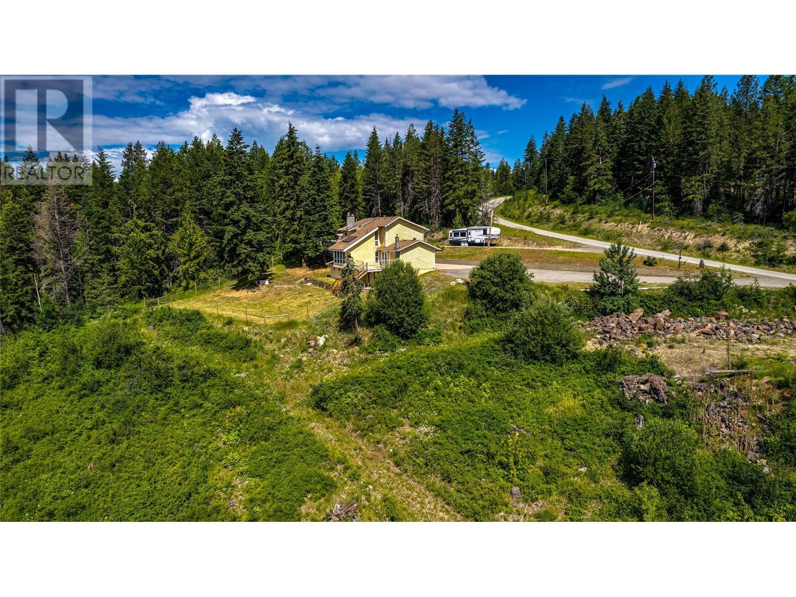8022 Aspen Road, Vernon, British Columbia  V1B 3M9 - Photo 74 - 10352419