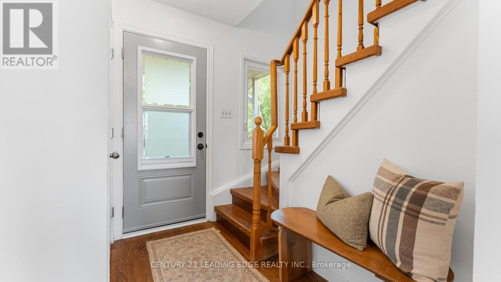 Property at 55 TURNBERRY CRESCENT image 4