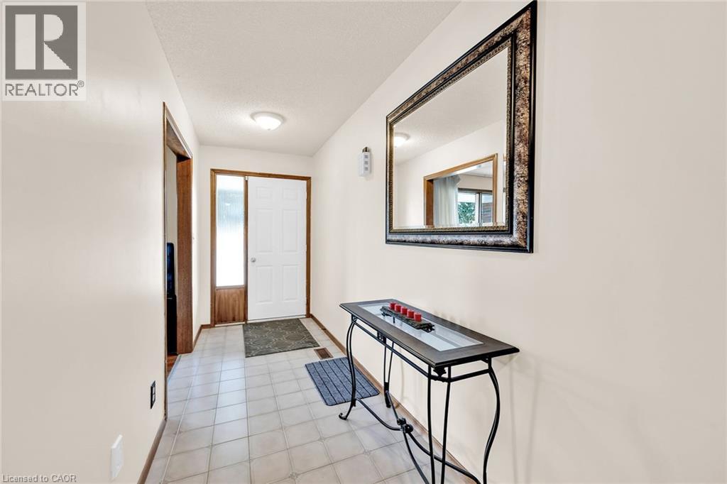 24 Pheasant Place, Hamilton, Ontario  L9A 4Z1 - Photo 36 - 40741668