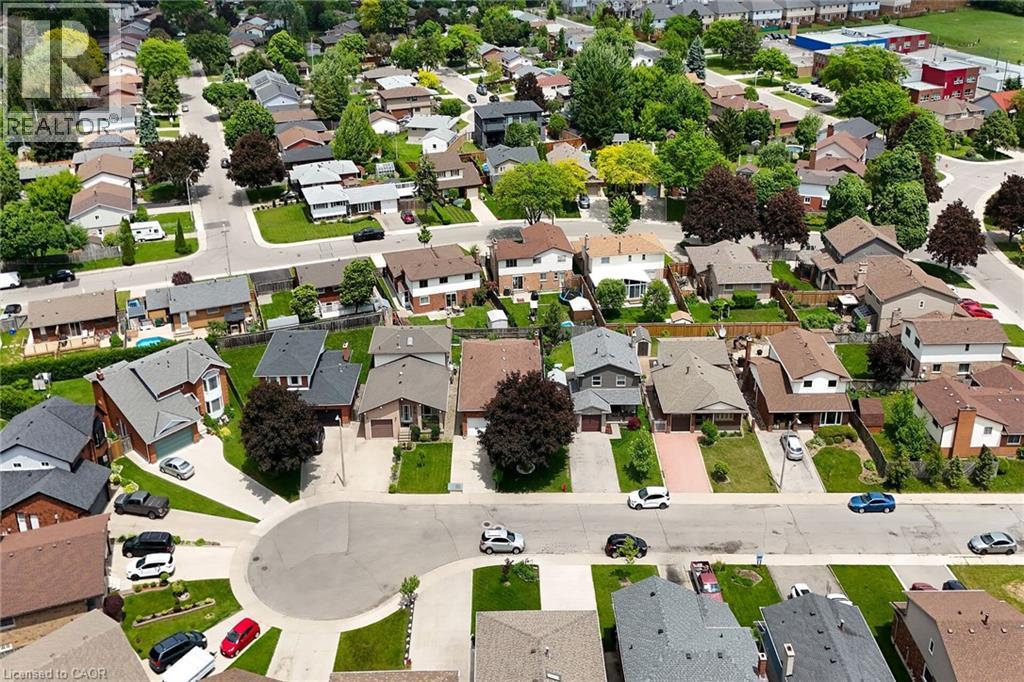 24 Pheasant Place, Hamilton, Ontario  L9A 4Z1 - Photo 46 - 40741668