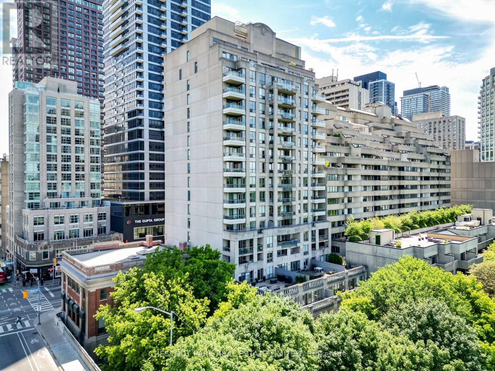 Property at 703 - 388 BLOOR STREET E image 3