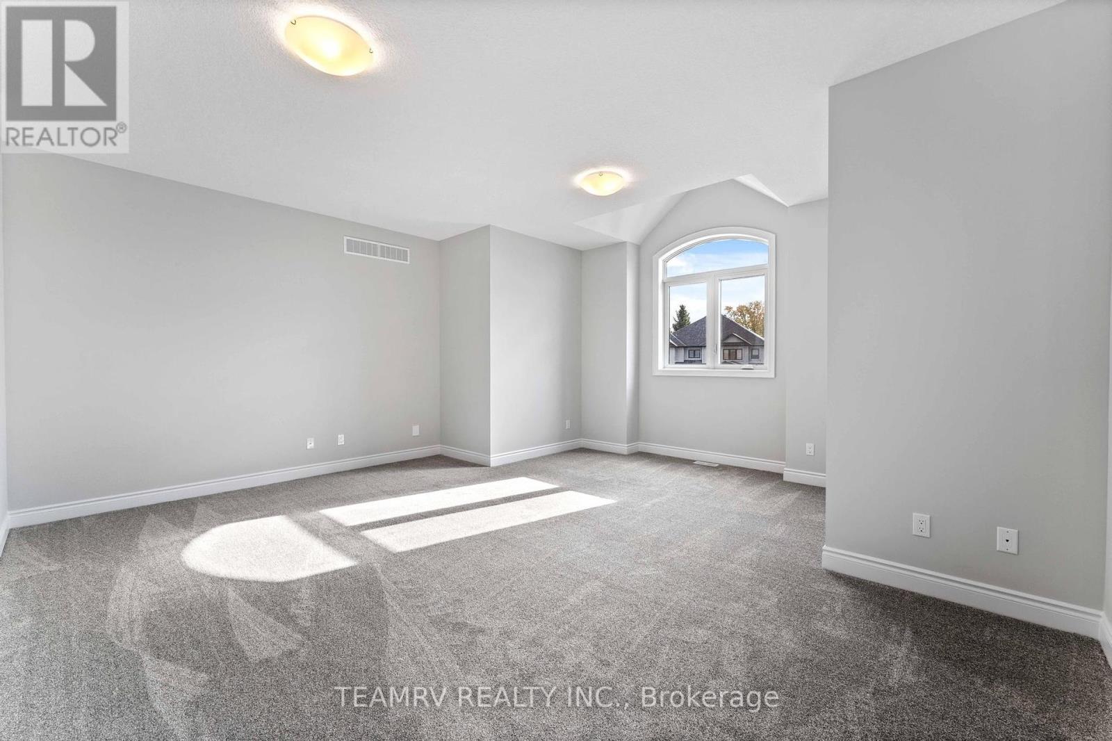 87 Burton Street, East Zorra-Tavistock, Ontario  N0J 1M0 - Photo 14 - X12227807