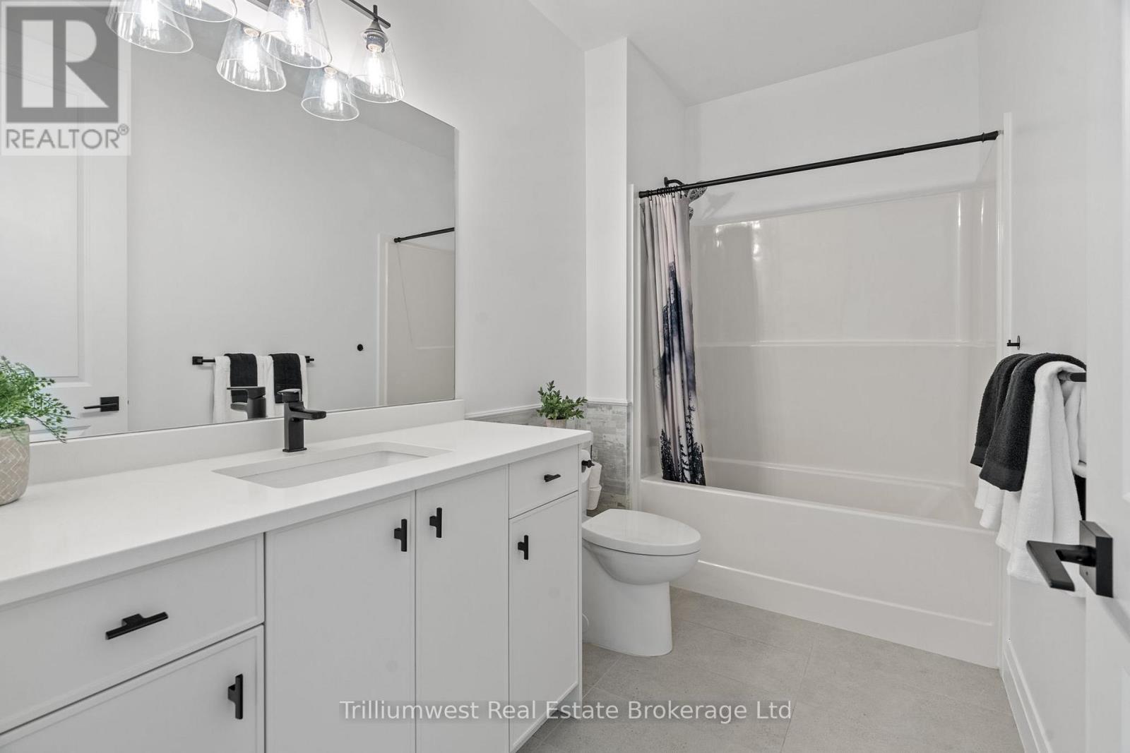 155 Mcleod Street, North Middlesex, Ontario  N0M 2K0 - Photo 26 - X12227872