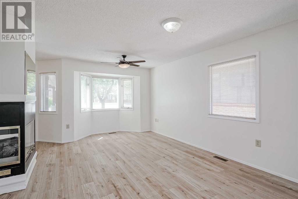 Property at 2640 Dovely Court SE image 3