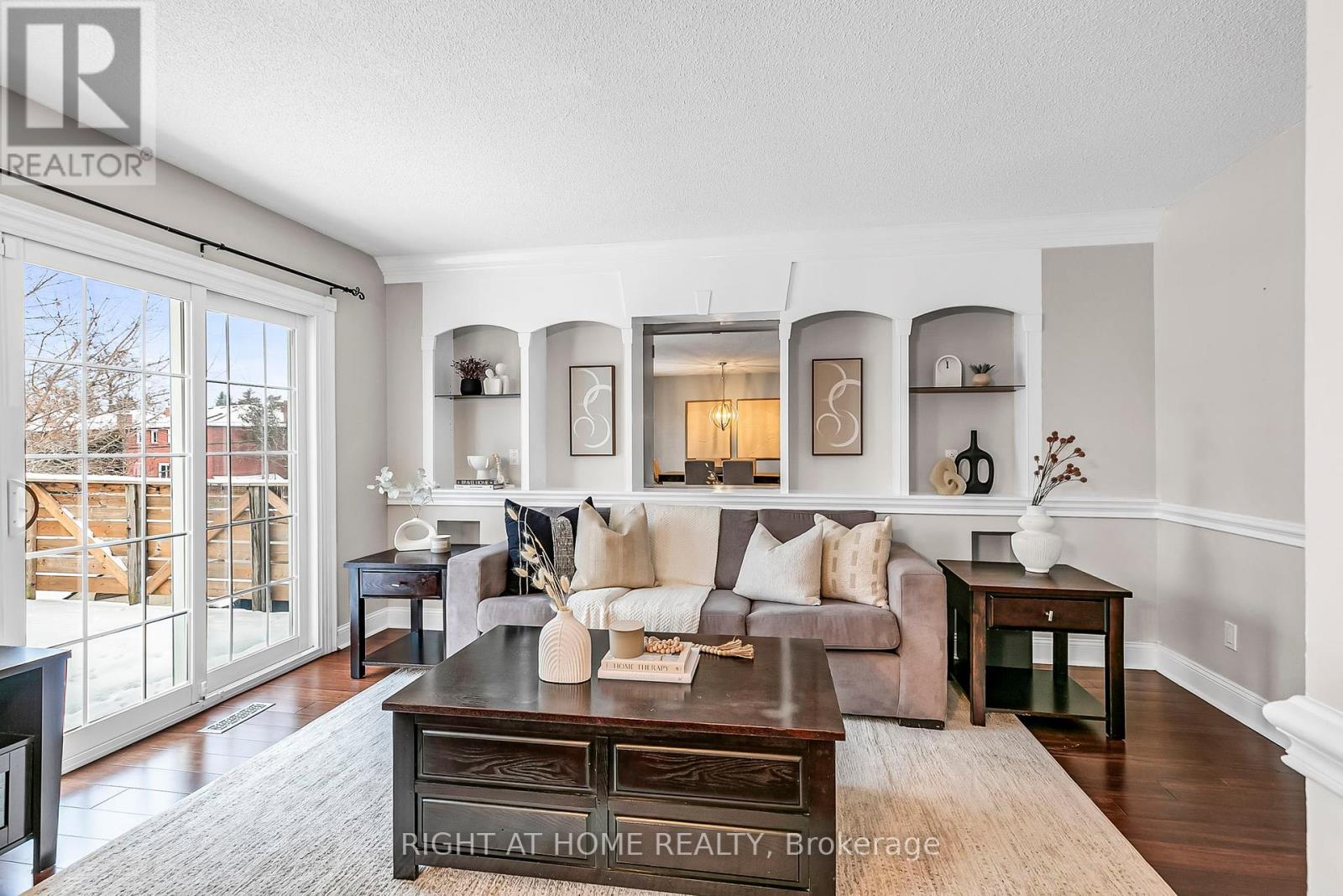 Property at 39 ARANKA COURT image 5