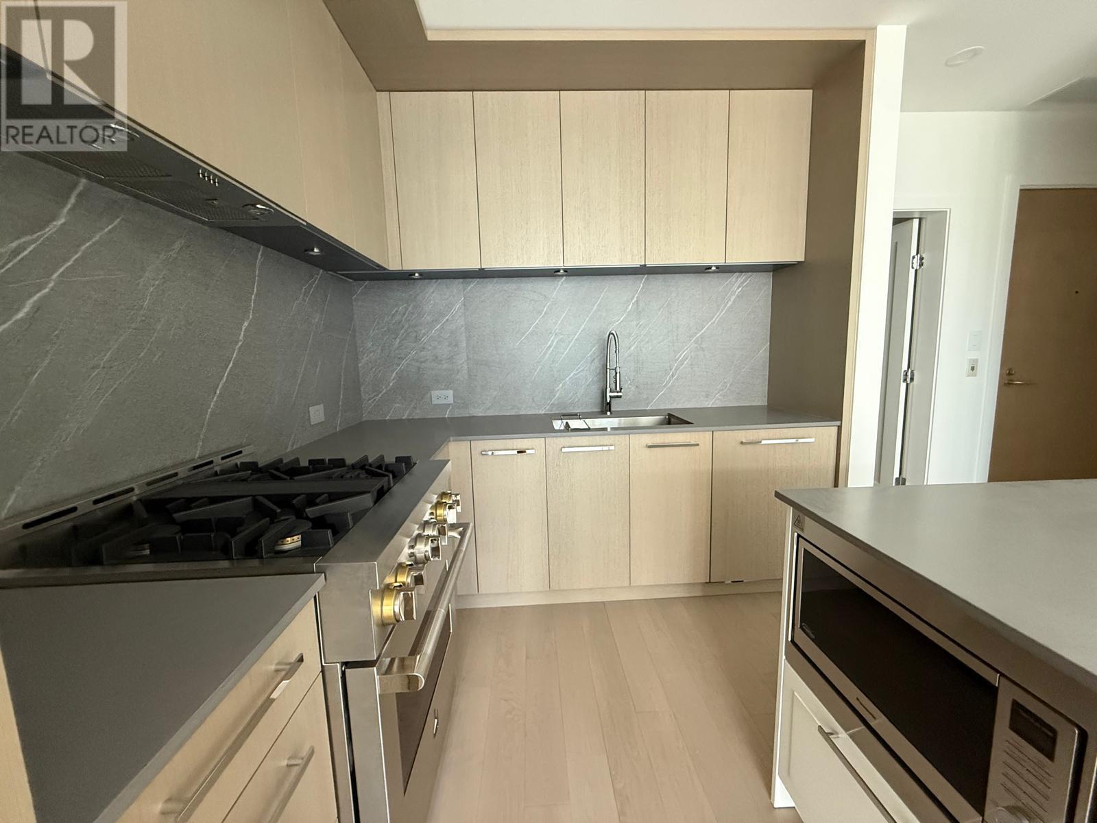 Property at 3409 Lakeshore Road Unit# 405 image 5