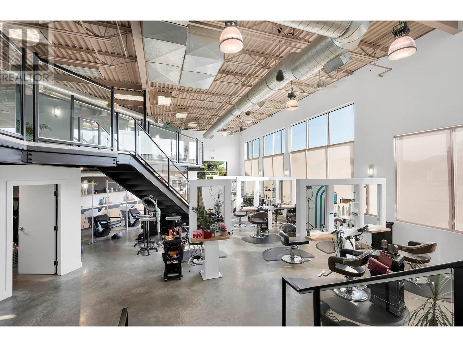 1300 Summit Drive, Kamloops, British Columbia  V2C 1T8 - Photo 34 - 10350425