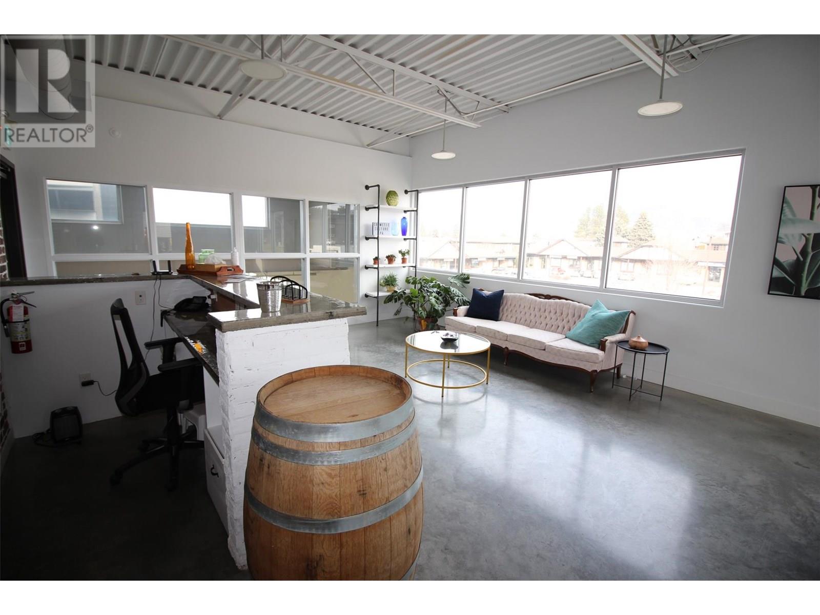 1300 Summit Drive, Kamloops, British Columbia  V2C 1T8 - Photo 68 - 10350425