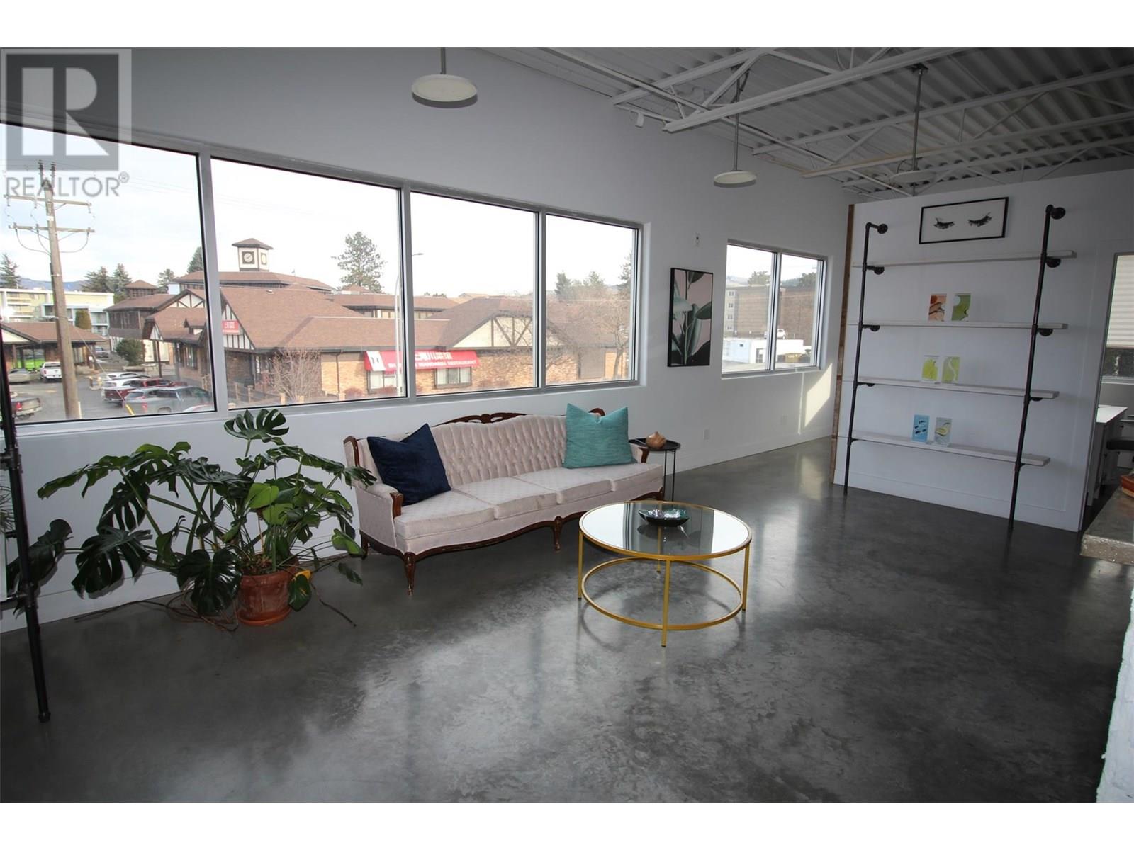 1300 Summit Drive, Kamloops, British Columbia  V2C 1T8 - Photo 66 - 10350425