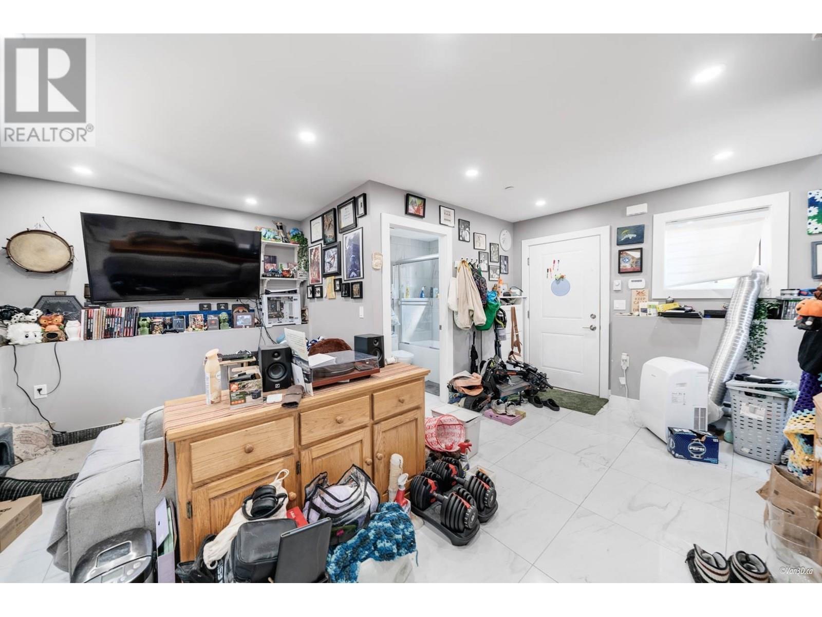 4841 Dumfries Street, Vancouver, British Columbia  V5N 3T8 - Photo 24 - R3016924