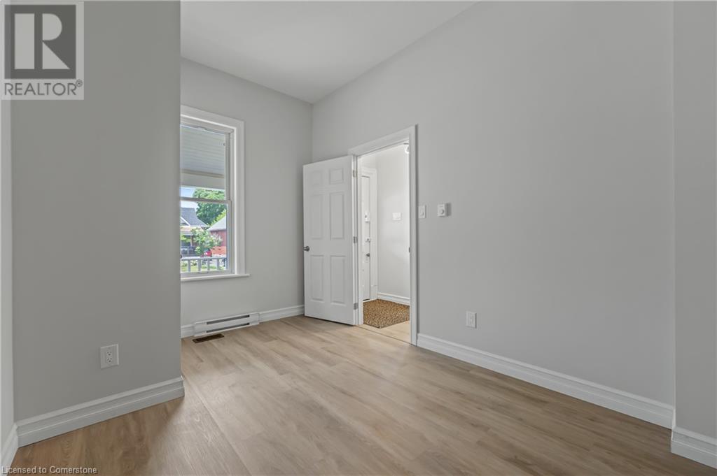 Photo 12 of 49 for 41 Chestnut Street