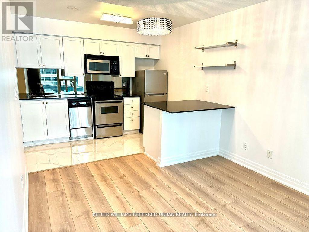 213 - 2121 Lake Shore Boulevard W, Toronto (Mimico), Ontario  M8V 4E9 - Photo 11 - W12227895