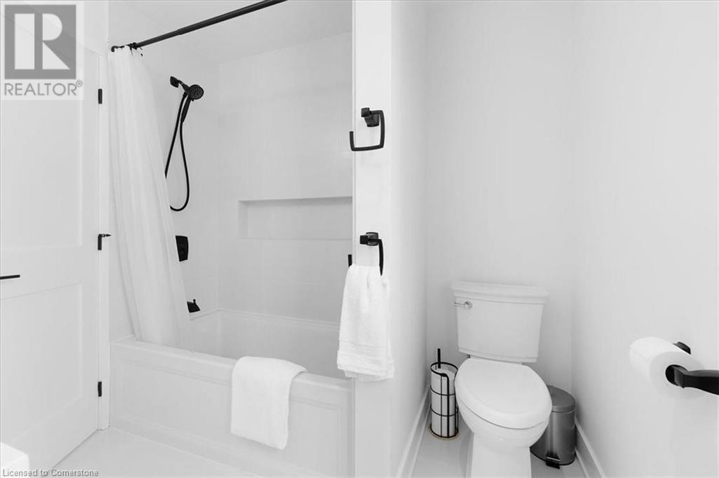 94 West 32nd Street, Hamilton, Ontario  L9C 5G9 - Photo 20 - 40742498