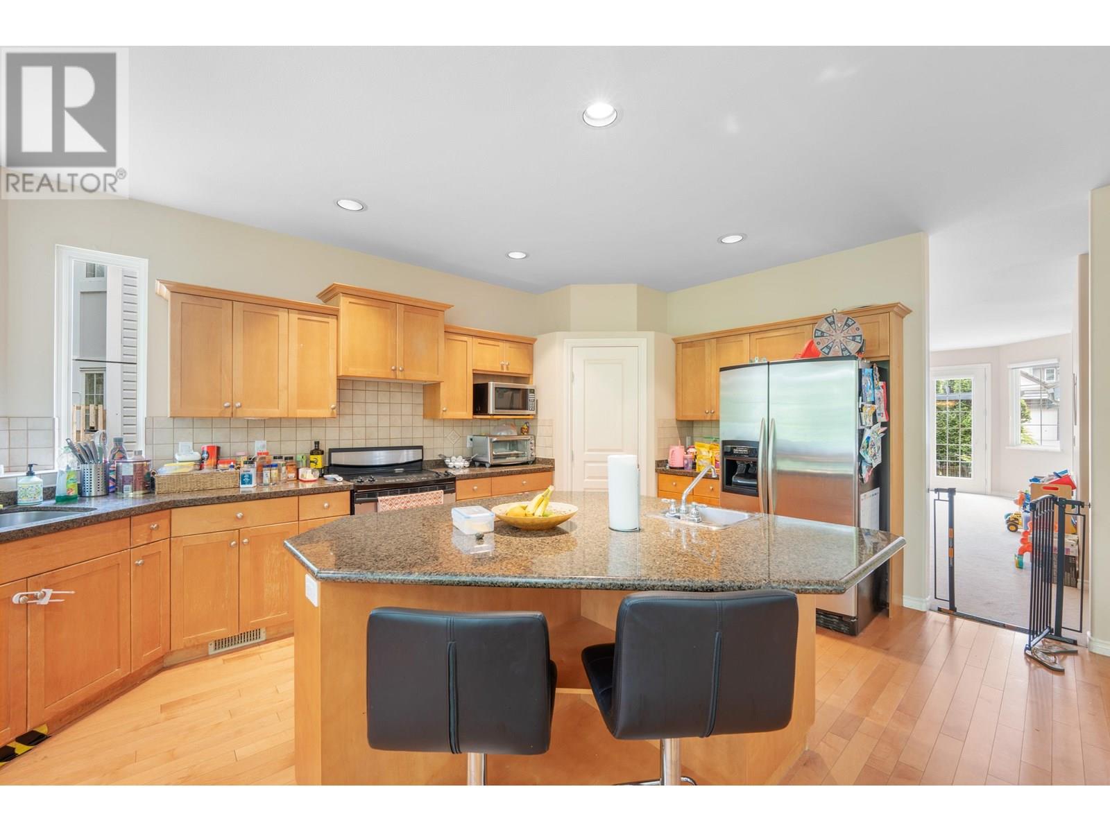 3305 Chartwell Grn, Coquitlam, British Columbia  V3E 3N1 - Photo 13 - R3016715