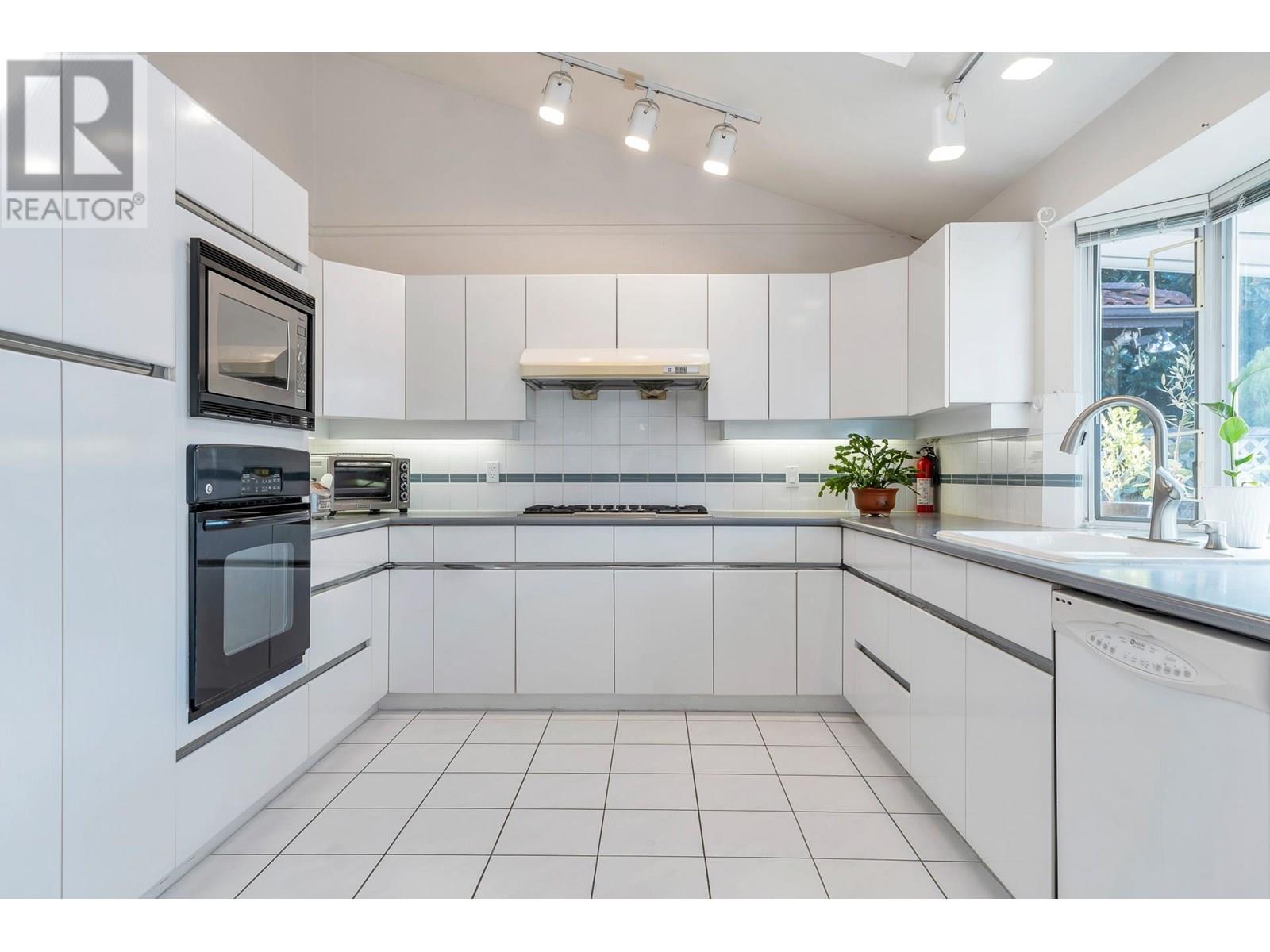 6760 Chatterton Road, Richmond, British Columbia  V7C 2Y7 - Photo 10 - R3016941