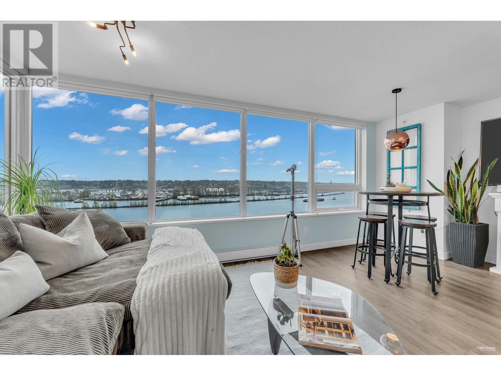 1709 988 Quayside Drive, New Westminster, British Columbia  V3M 0L5 - Photo 4 - R2989873
