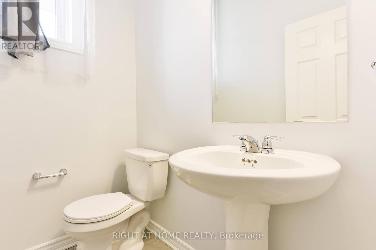 623 Perseus Avenue, Ottawa, Ontario  K2J 6S7 - Photo 4 - X12227951