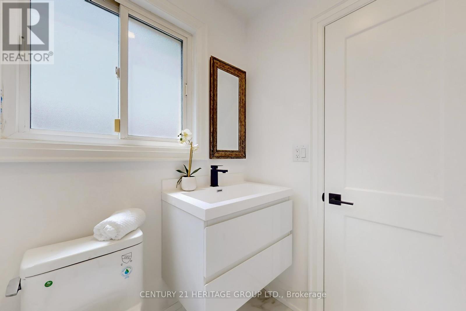 10 Cherry Blossom Lane, Markham, Ontario  L3T 3B9 - Photo 16 - N12227957