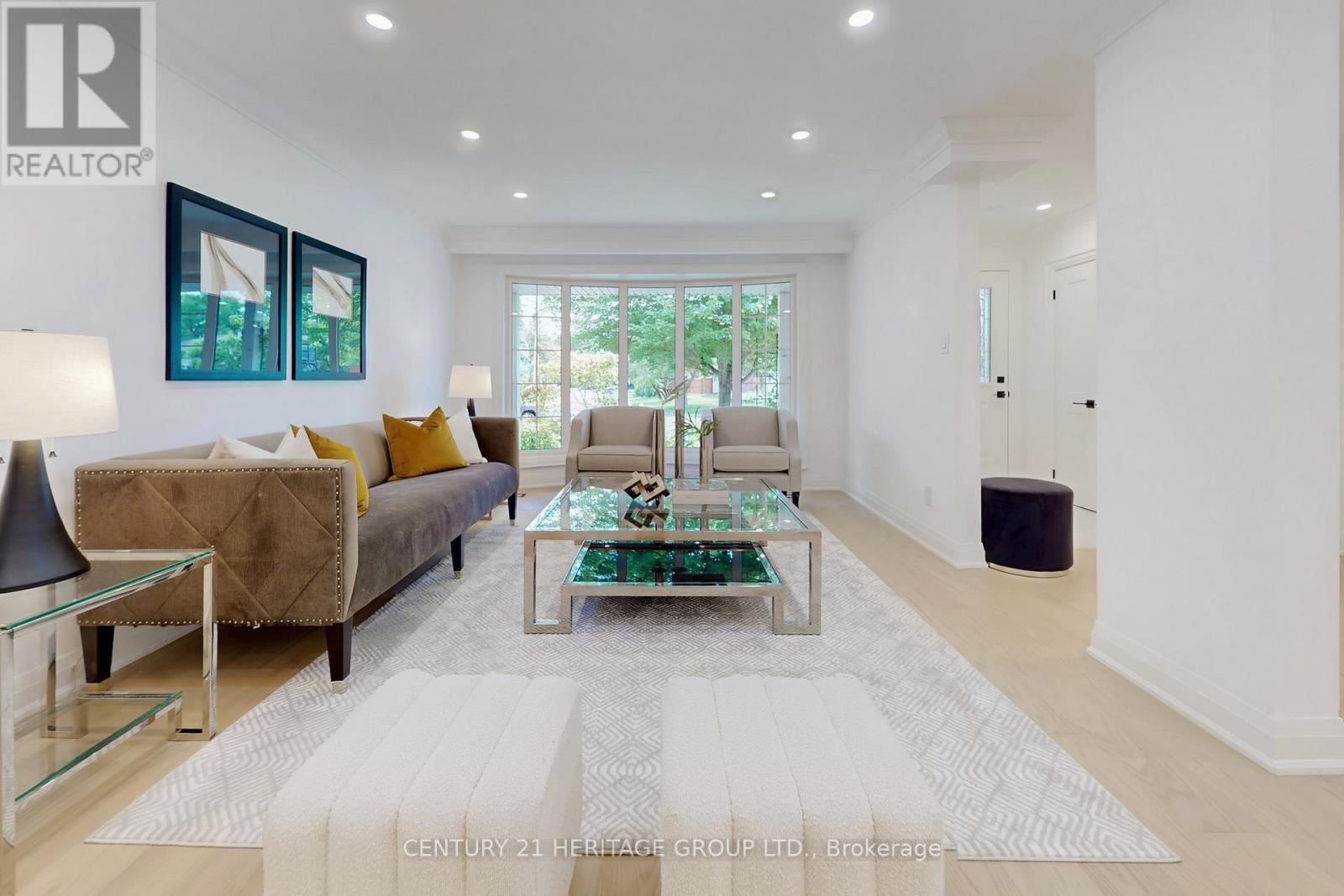 Property at 10 CHERRY BLOSSOM LANE image 3