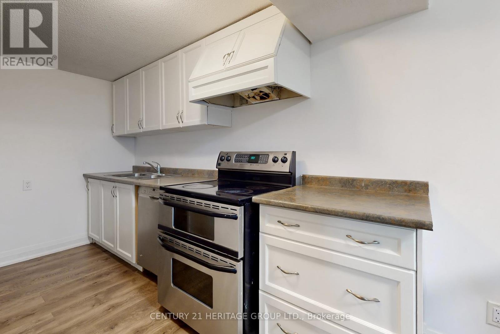 10 Cherry Blossom Lane, Markham, Ontario  L3T 3B9 - Photo 32 - N12227957