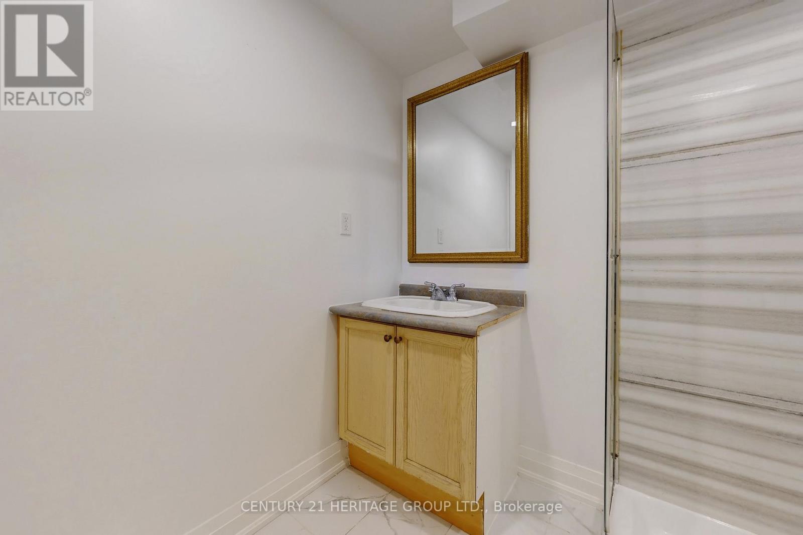 10 Cherry Blossom Lane, Markham, Ontario  L3T 3B9 - Photo 38 - N12227957