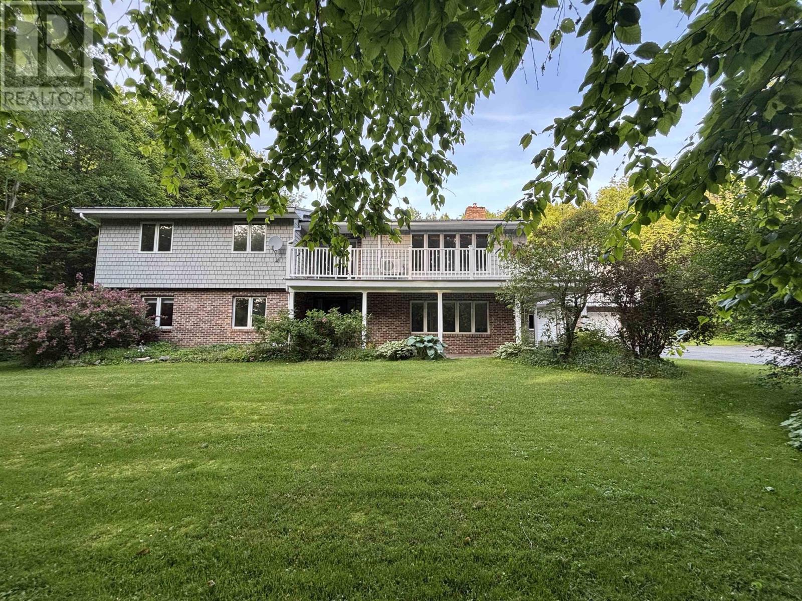 Property at 252 Howe Avenue image 2