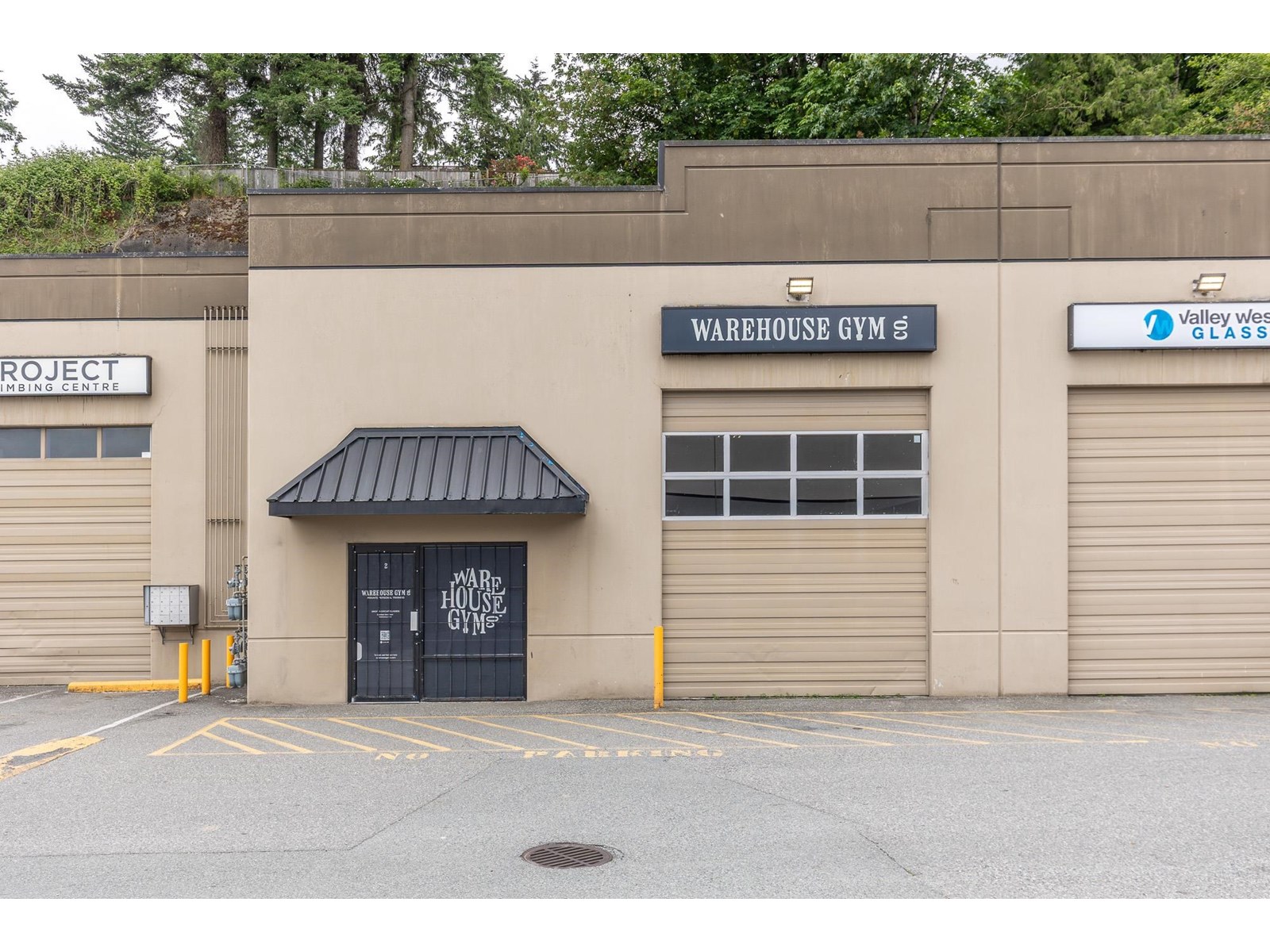 2 34100 South Fraser Way, Abbotsford, British Columbia  V2S 2C6 - Photo 2 - C8070093