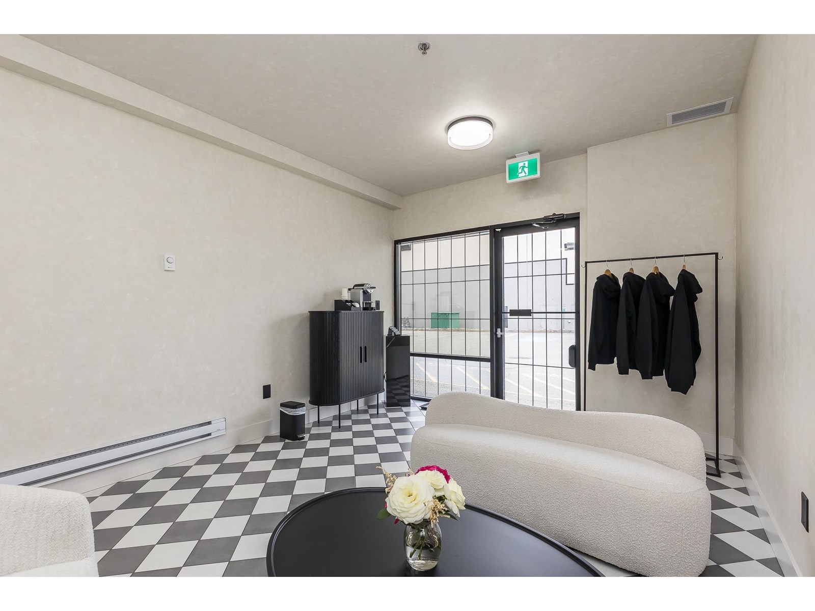 2 34100 South Fraser Way, Abbotsford, British Columbia  V2S 2C6 - Photo 5 - C8070093