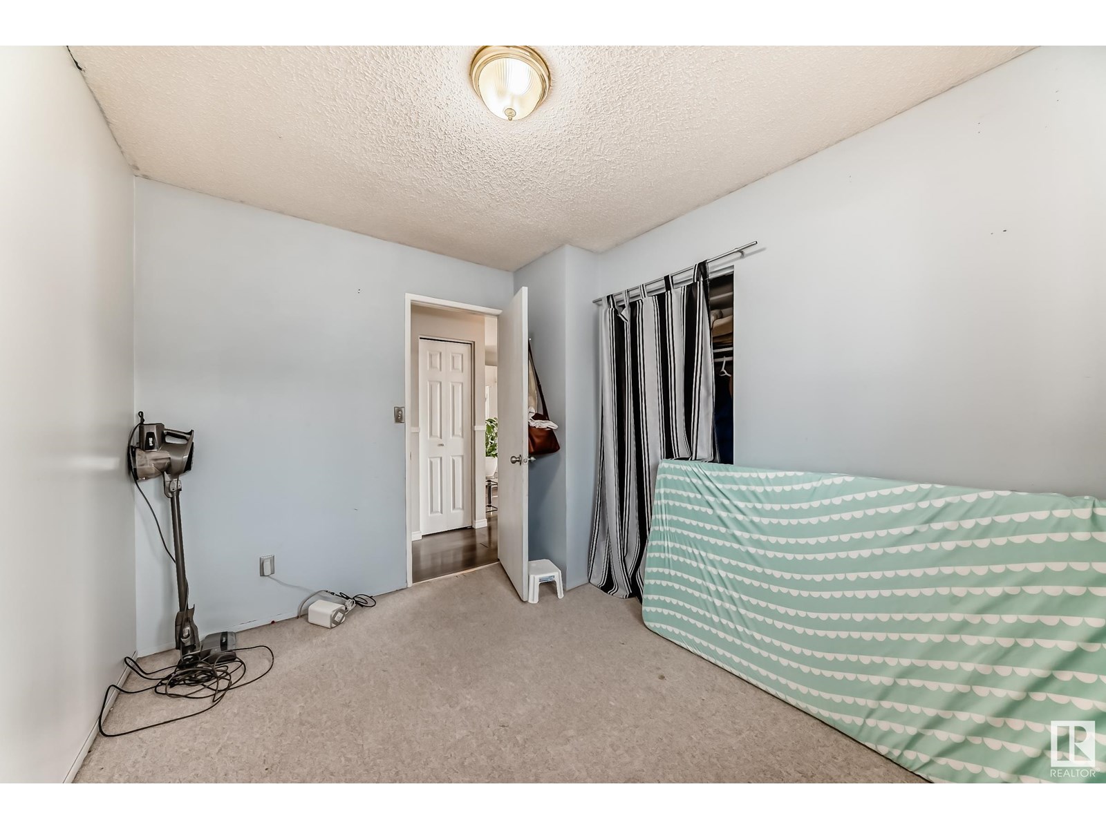 3312 44a St Nw Nw, Edmonton, Alberta  T6L 4W9 - Photo 18 - E4442853