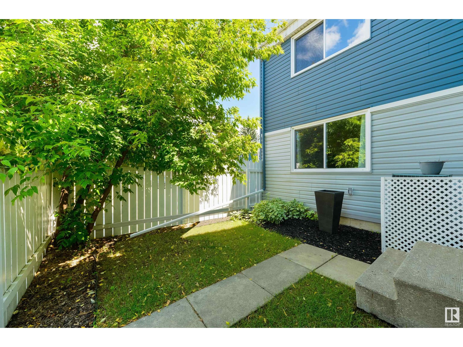 Property at #109 14707 53 AV NW image 1