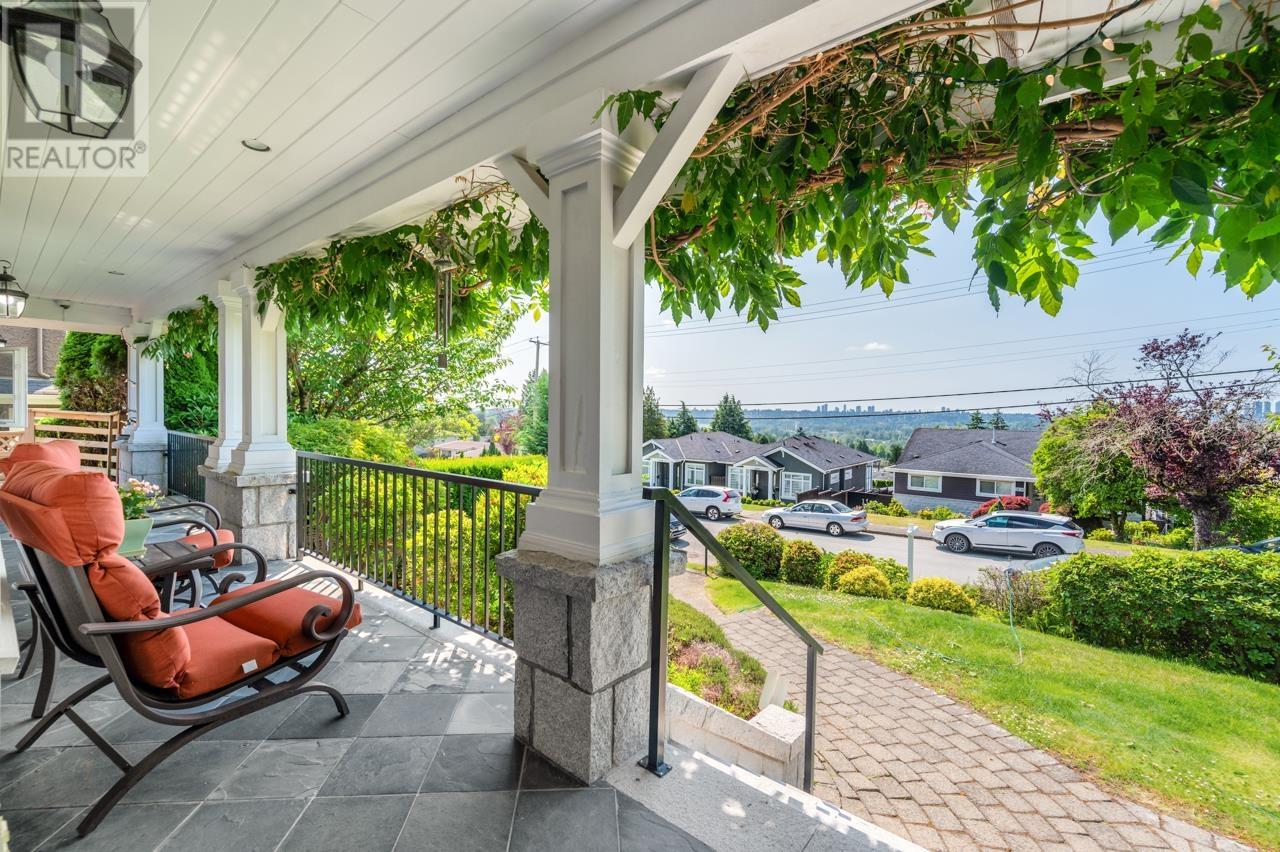 Property at 5953 KITCHENER STREET image 3
