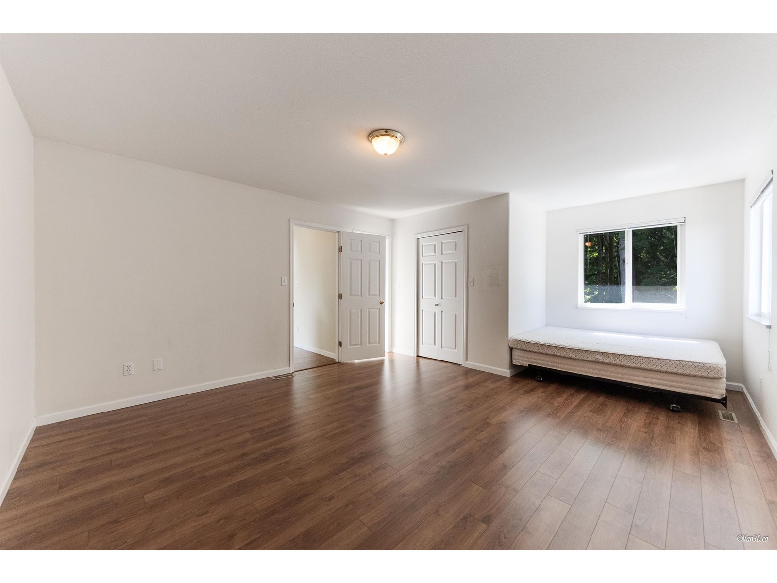 14534 St. Andrews Drive, Surrey, British Columbia  V3R 0W5 - Photo 10 - R3015551