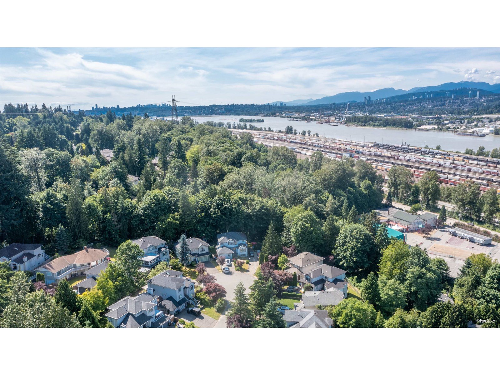 14534 St. Andrews Drive, Surrey, British Columbia  V3R 0W5 - Photo 29 - R3015551