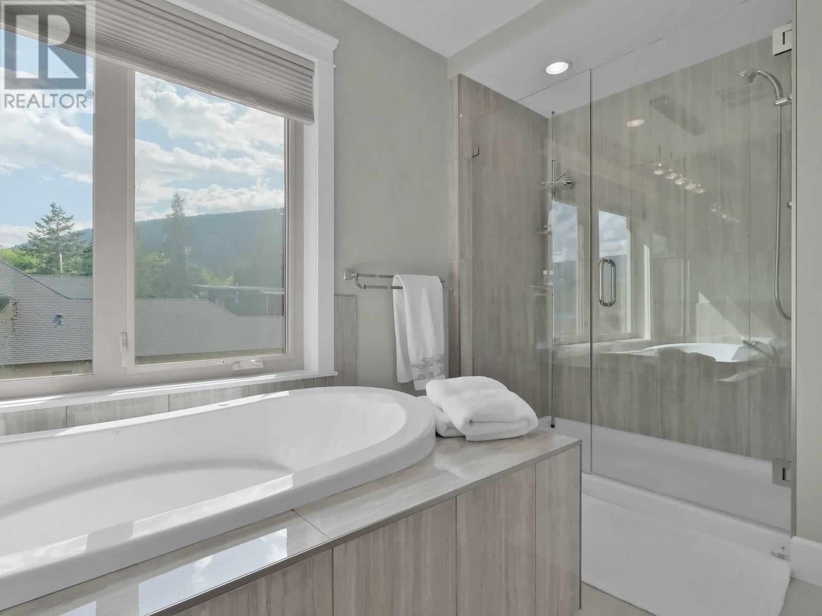 Property at 18451 Crystal Waters Road Unit# 16 image 1