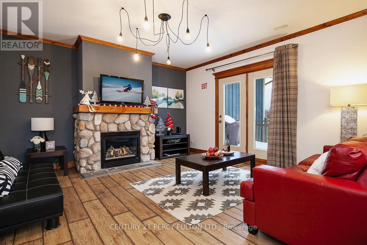 211 - 184 Snowbridge Way, Blue Mountains, Ontario  L9Y 0V1 - Photo 8 - X12227990
