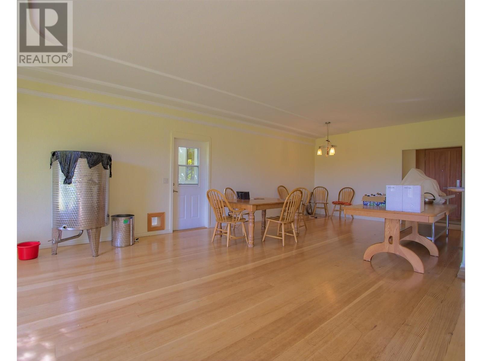 1901-1929 Fulford-Ganges Road, Salt Spring Island, British Columbia  V8K 2A6 - Photo 17 - R3017033