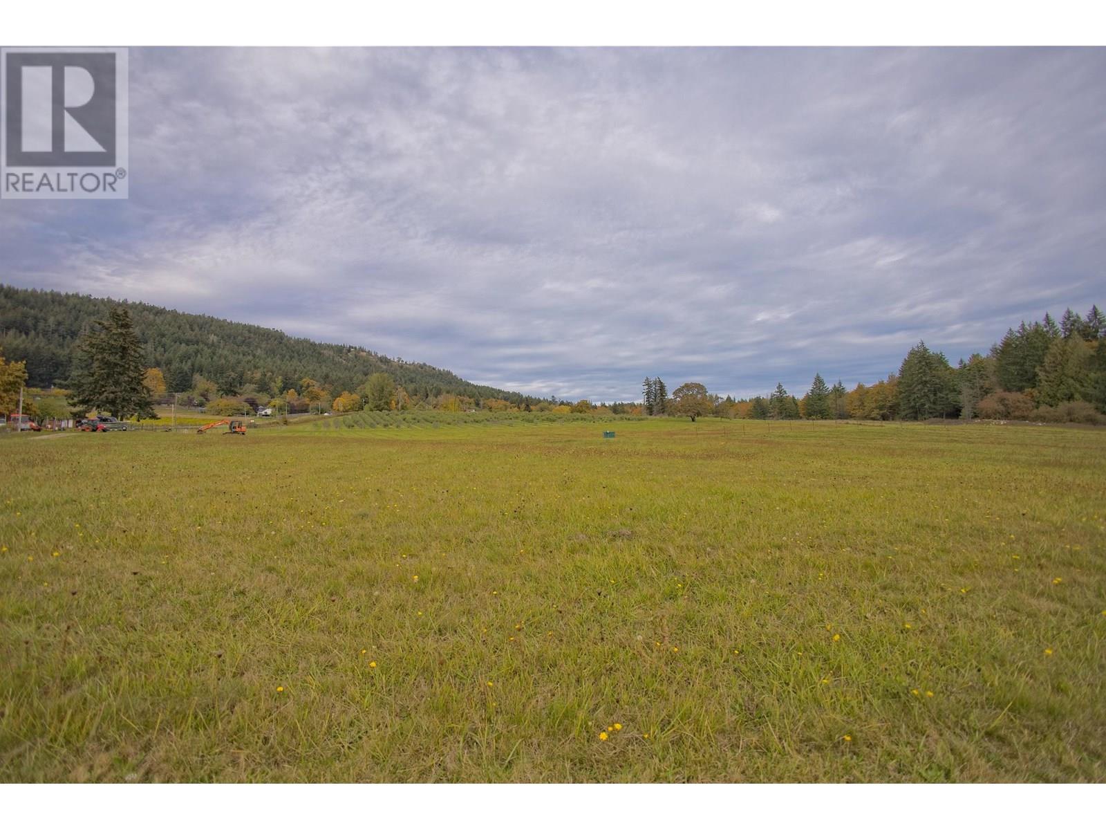 1901-1929 Fulford-Ganges Road, Salt Spring Island, British Columbia  V8K 2A6 - Photo 33 - R3017033