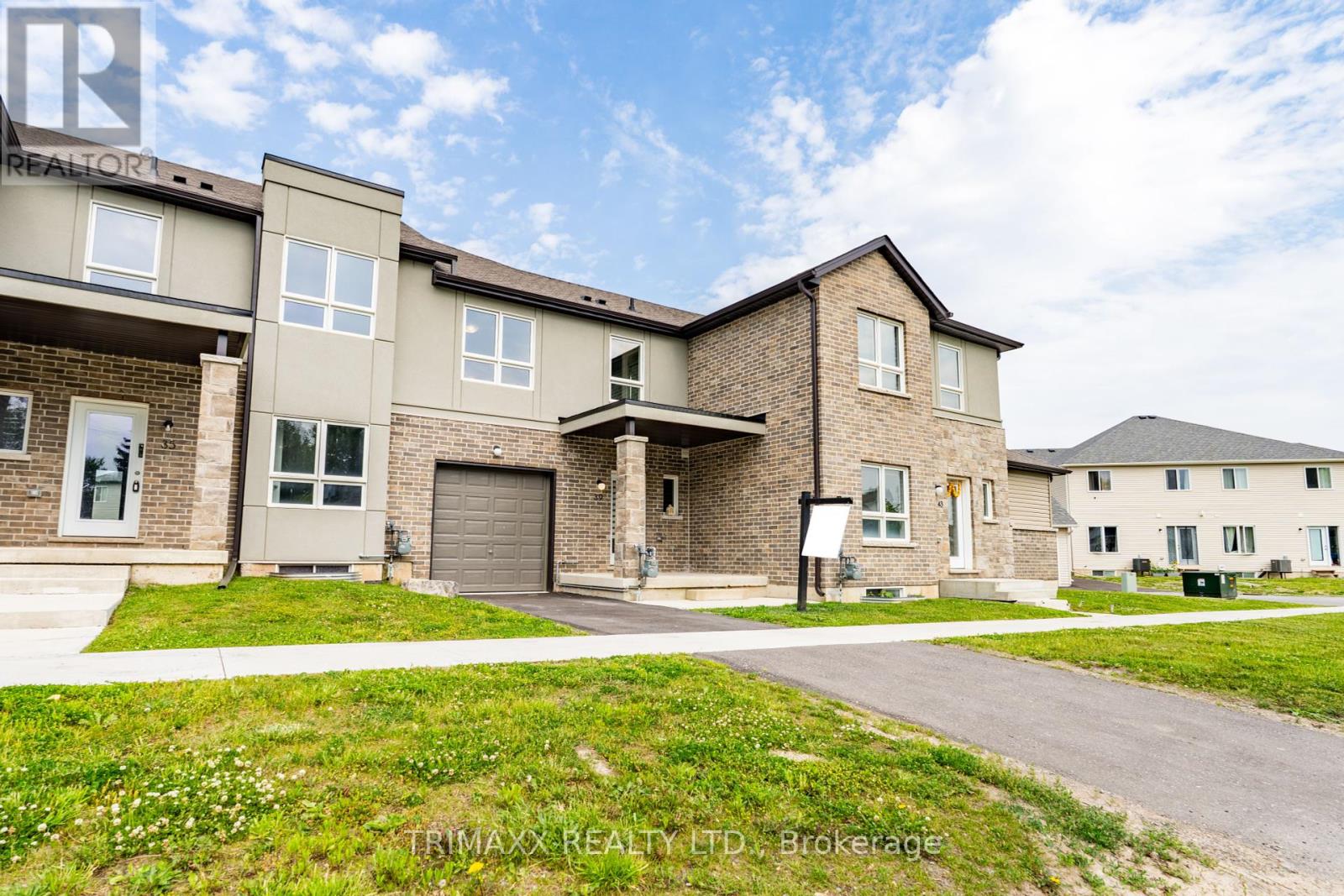 Property at 39 PERENACK AVENUE image 2