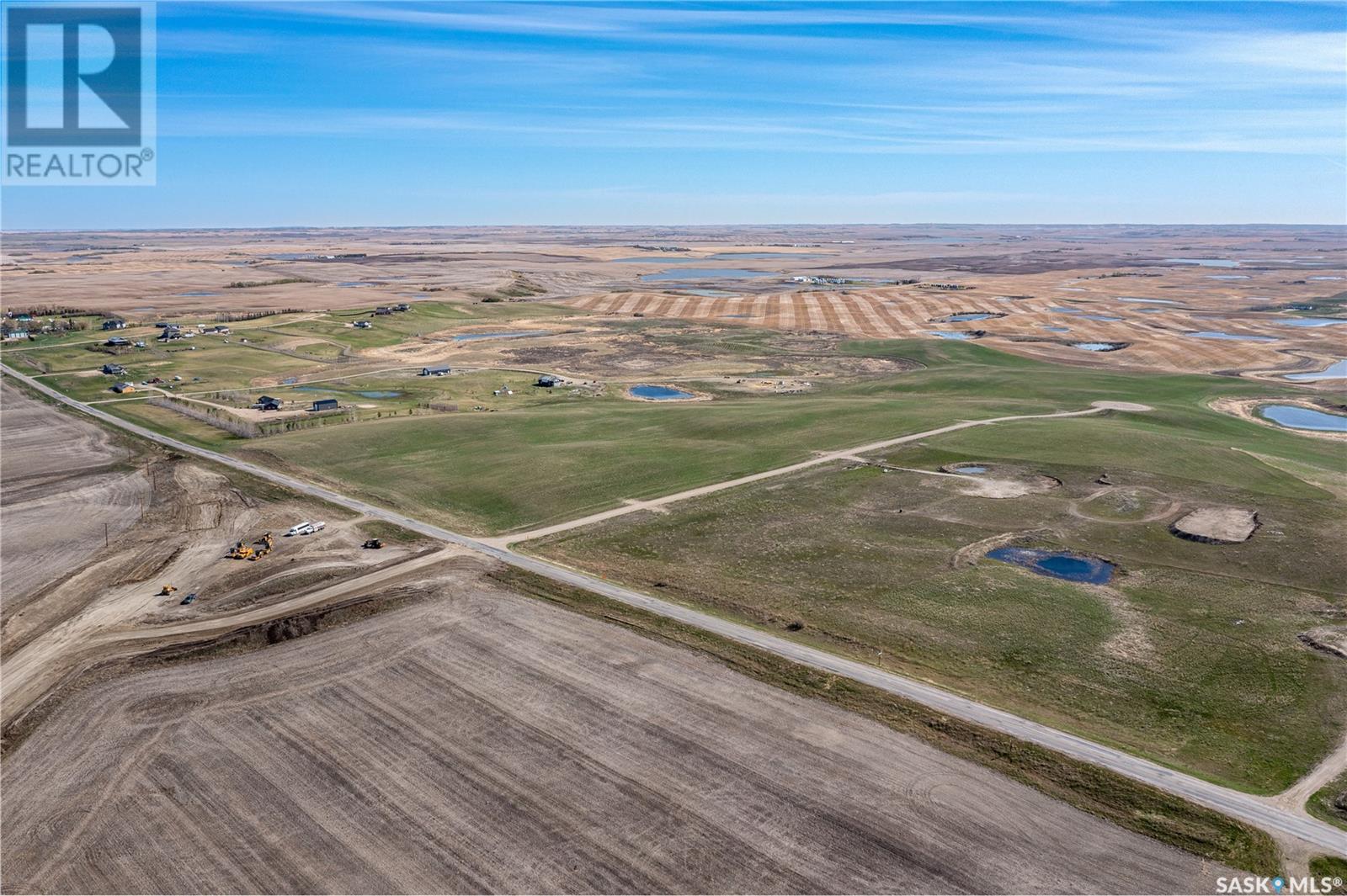 Hills Way Development, Grant Rm No. 372, Saskatchewan  S0K 4N0 - Photo 3 - SK007043