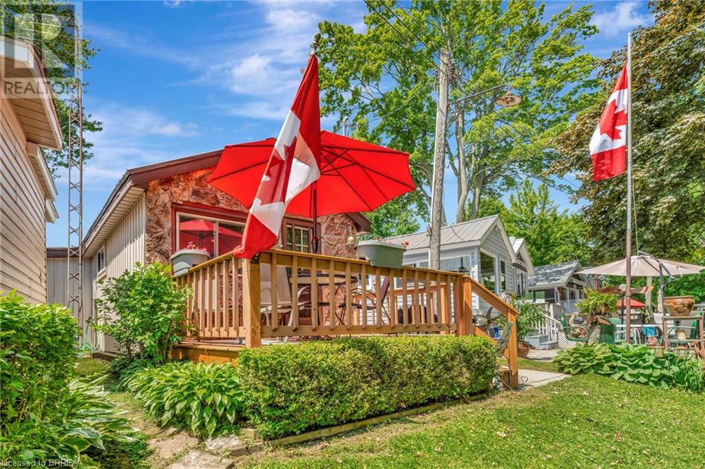 17 Bucks Park, Port Dover, Ontario  N0A 1N0 - Photo 1 - 40740618