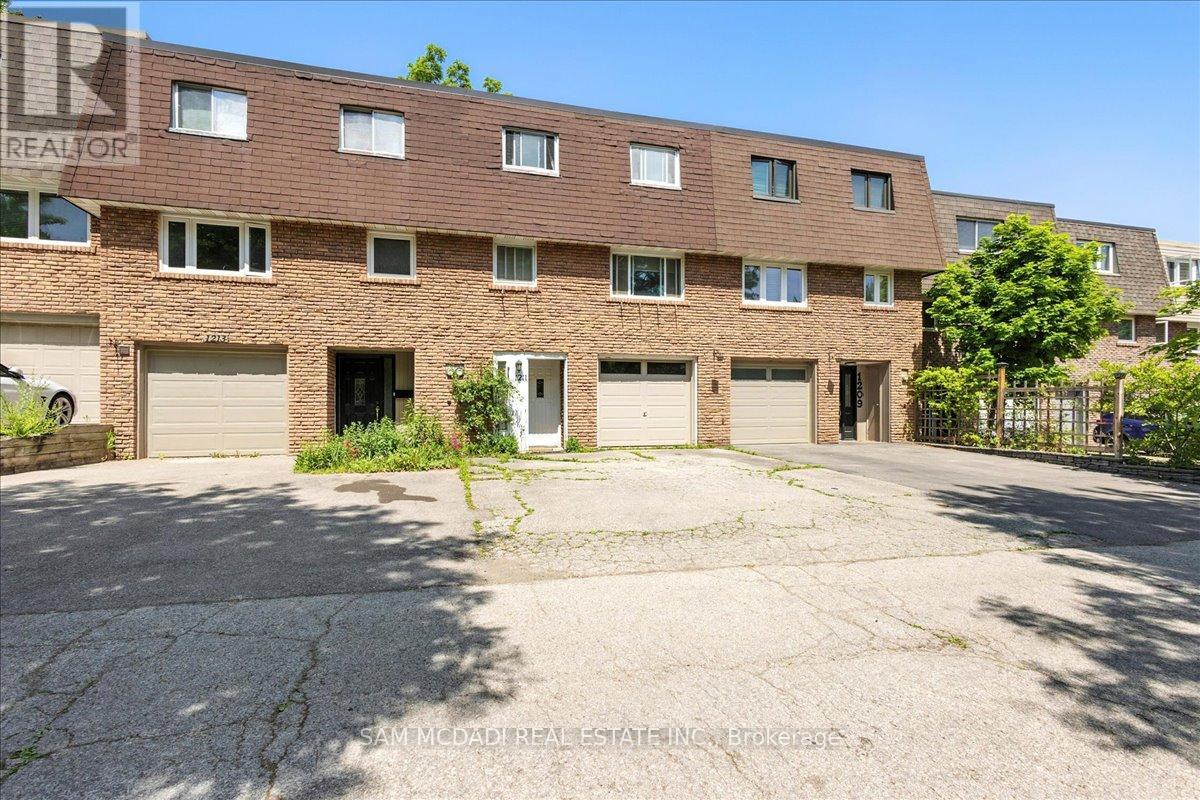 Property at 1211 EIGHTH LINE image 1