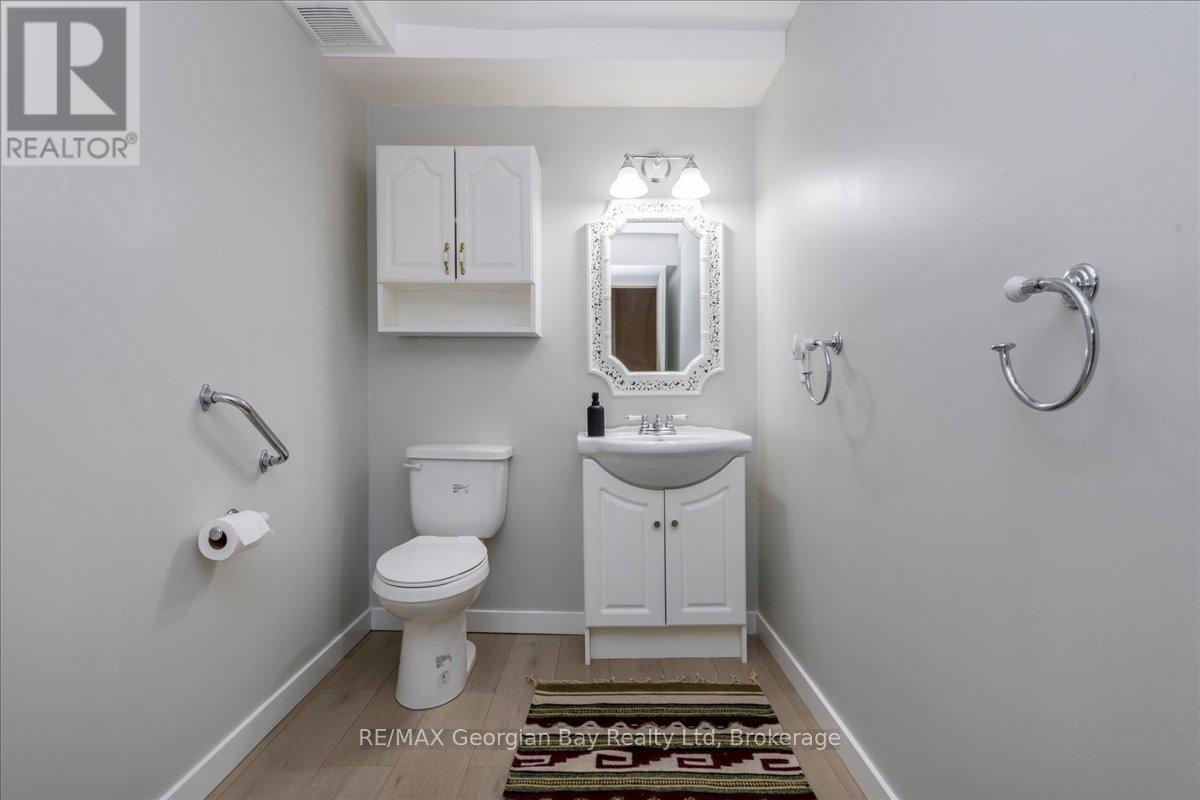 31 Lakeview Crescent, Tiny, Ontario  L9M 1R2 - Photo 26 - S12228049
