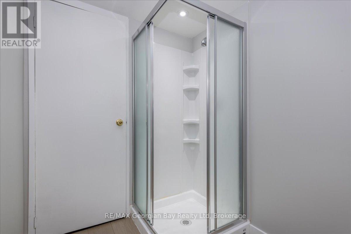 31 Lakeview Crescent, Tiny, Ontario  L9M 1R2 - Photo 27 - S12228049