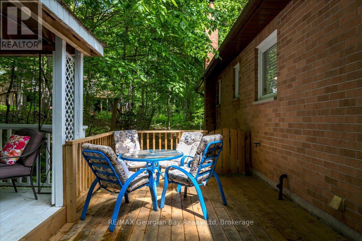 31 Lakeview Crescent, Tiny, Ontario  L9M 1R2 - Photo 37 - S12228049