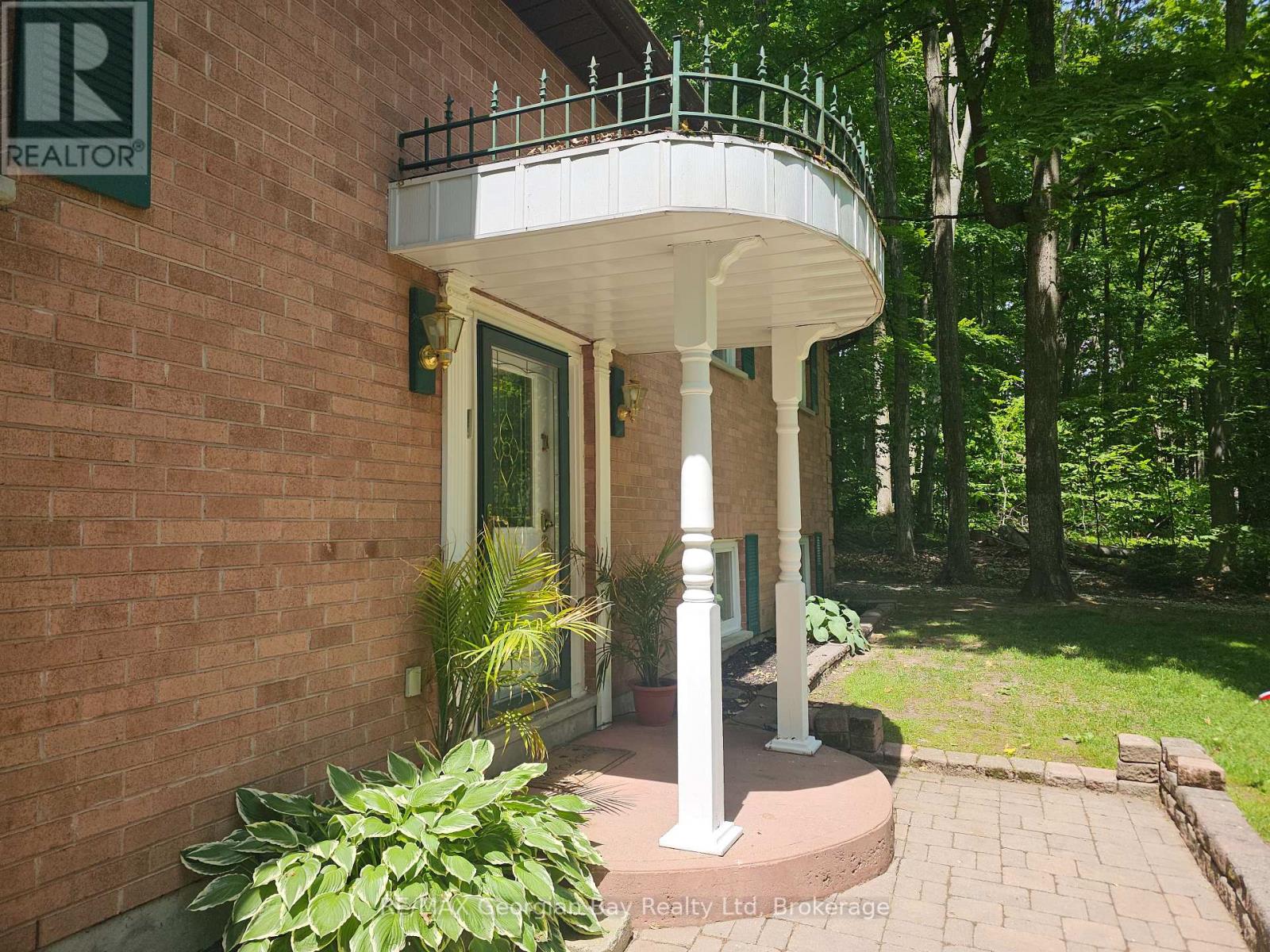 31 Lakeview Crescent, Tiny, Ontario  L9M 1R2 - Photo 7 - S12228049