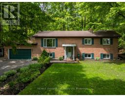 31 Lakeview Crescent, Tiny, Ca