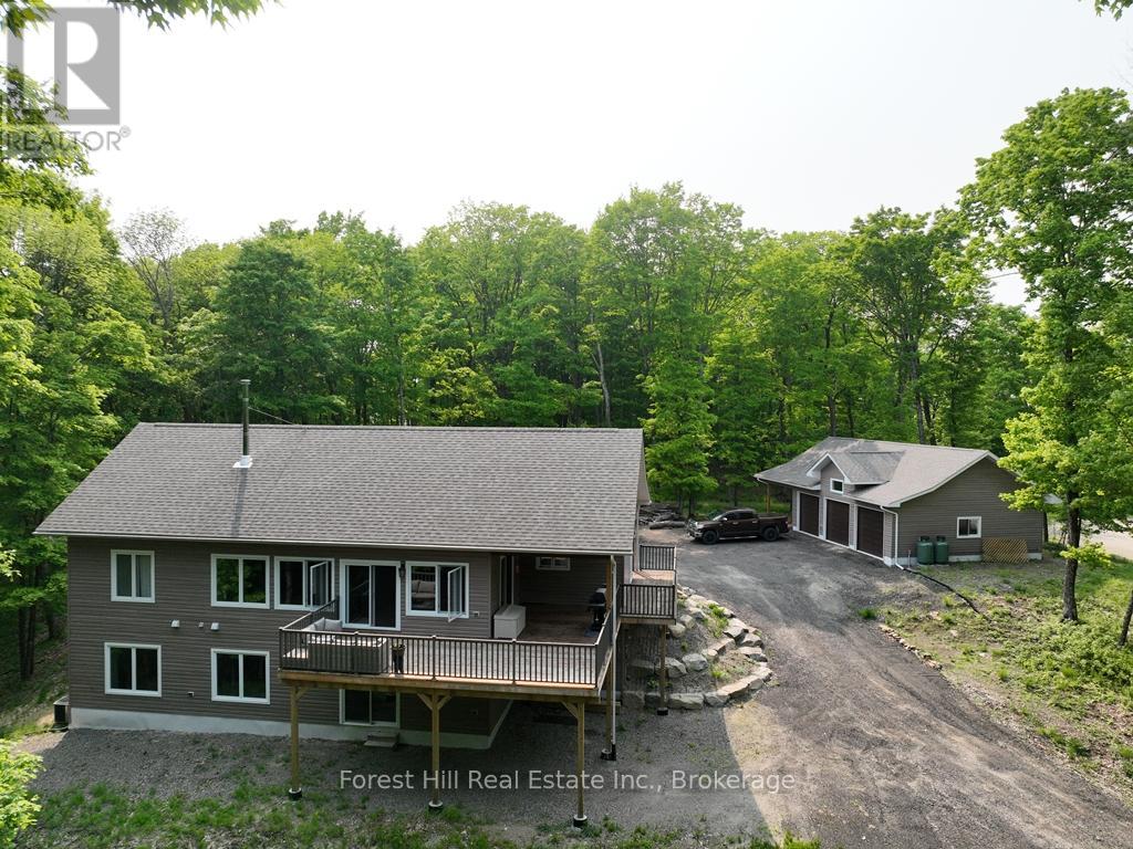 253 Ridgeview Road, Dysart Et Al, Ontario  K0M 1S0 - Photo 11 - X12228054