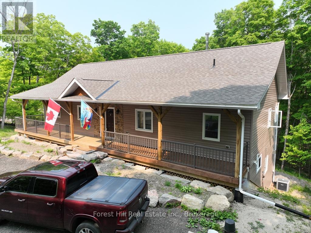 253 Ridgeview Road, Dysart Et Al, Ontario  K0M 1S0 - Photo 3 - X12228054