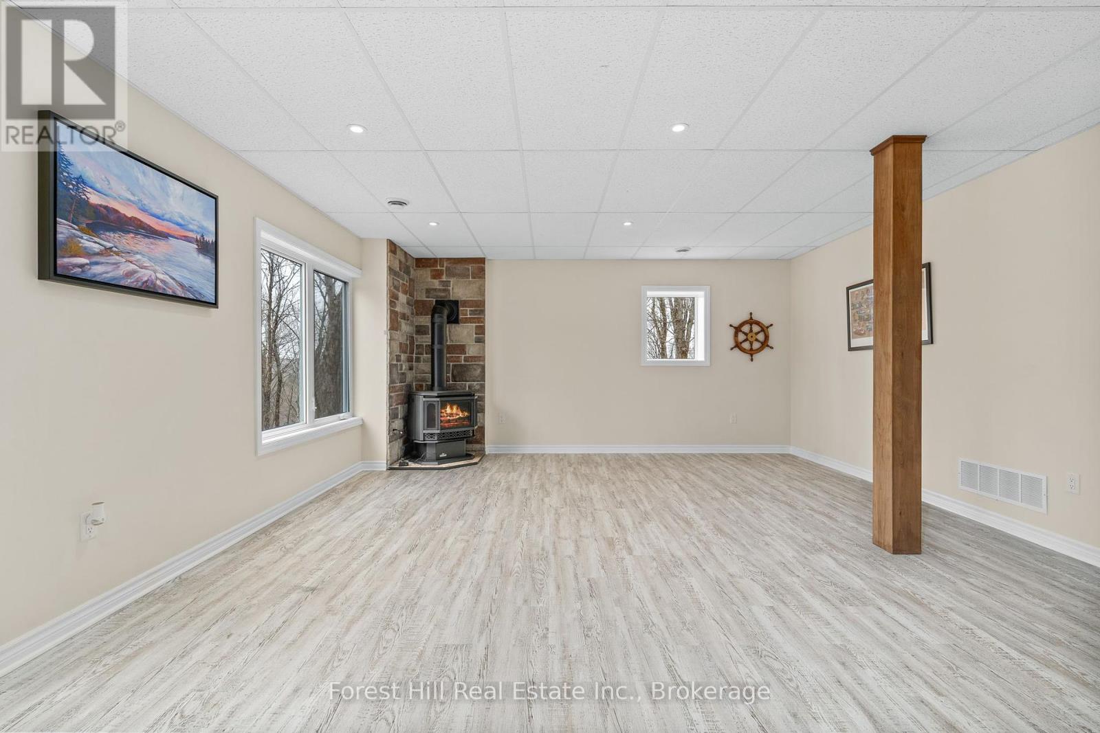 253 Ridgeview Road, Dysart Et Al, Ontario  K0M 1S0 - Photo 44 - X12228054