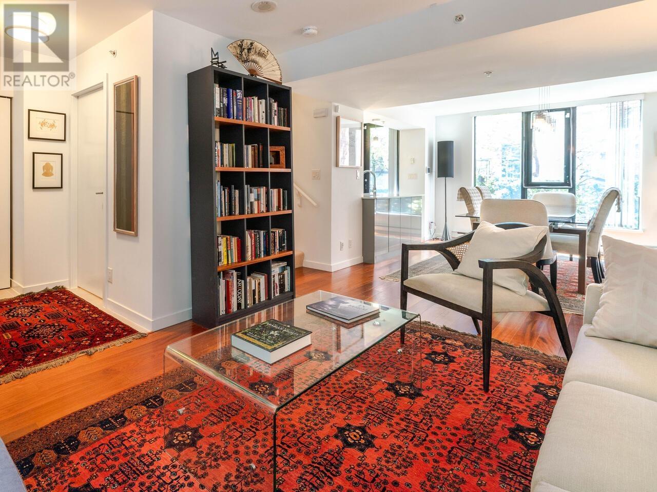Property at 378 SMITHE STREET image 4